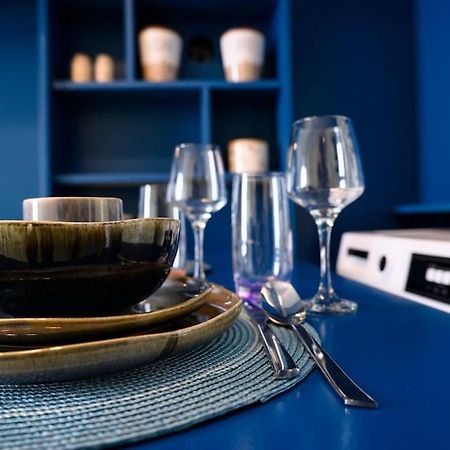 Bluexenia 1 Bedroom Retro Luxury Athene Buitenkant foto