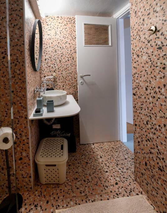 Bluexenia 1 Bedroom Retro Luxury Athene Buitenkant foto
